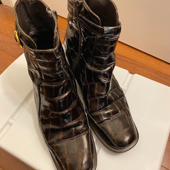 1990’s vintage patent brown leather bootie - Picture 13 of 13